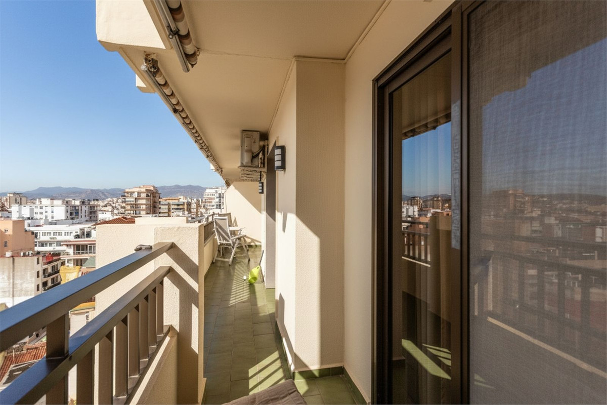 2 Bed Apartment for sale in Fuengirola Costa Del Sol, Málaga, Spain