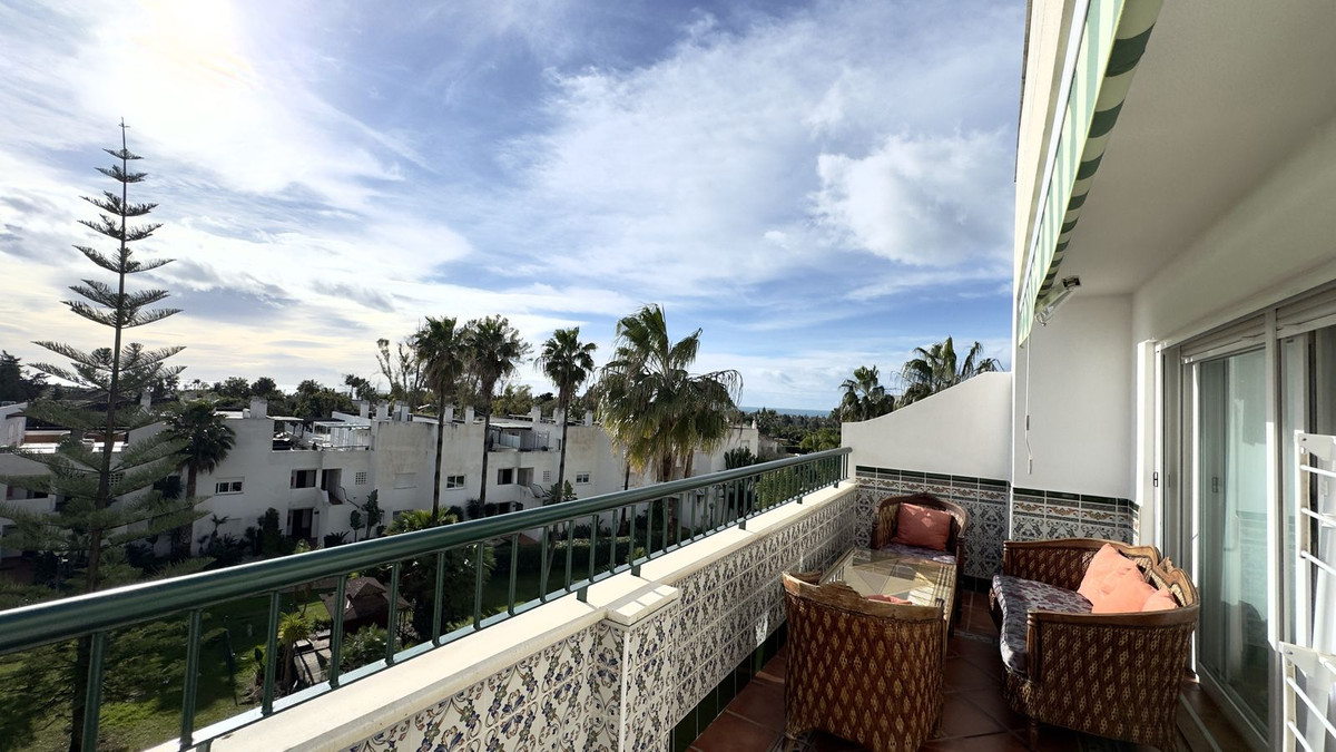 Se vende Apartamento en Planta Última de 2 dormitorios en Costa Del Sol, Málaga, España