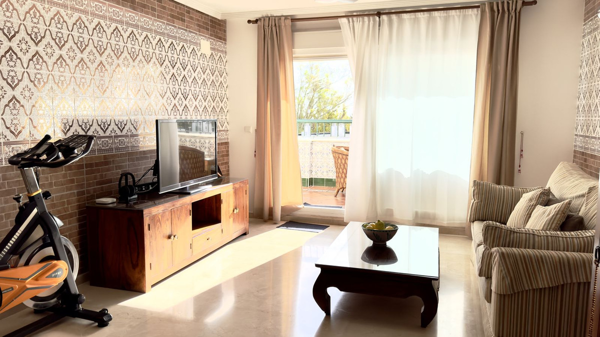 Se vende Apartamento en Planta Última de 2 dormitorios en Costa Del Sol, Málaga, España