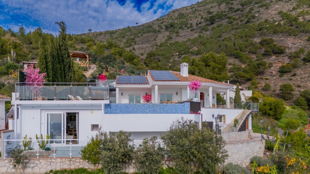 Se vende Villa - Chalet de 7 dormitorios en Costa Del Sol, Málaga, España