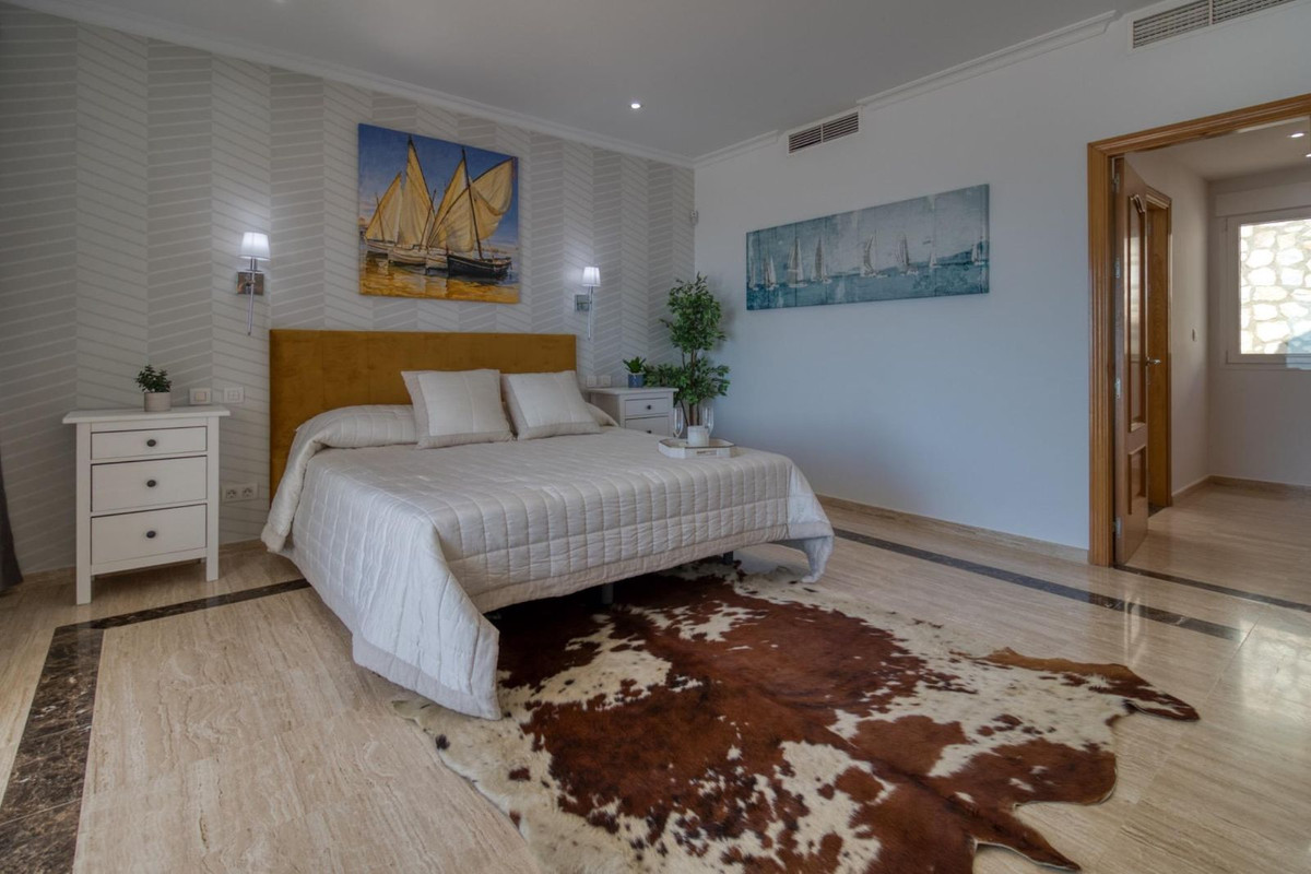 Se vende Villa - Chalet de 7 dormitorios en Costa Del Sol, Málaga, España
