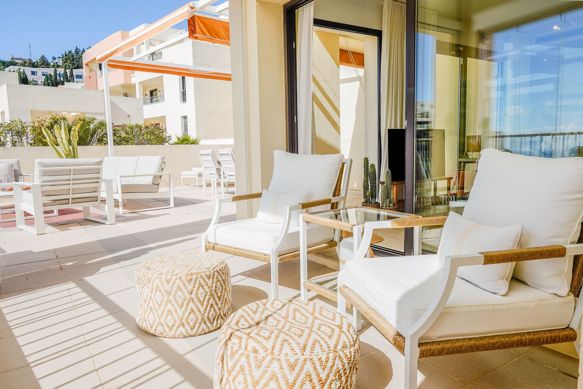 2 Bed Apartment for sale in Altos De Los Monteros Costa Del Sol, Málaga, Spain
