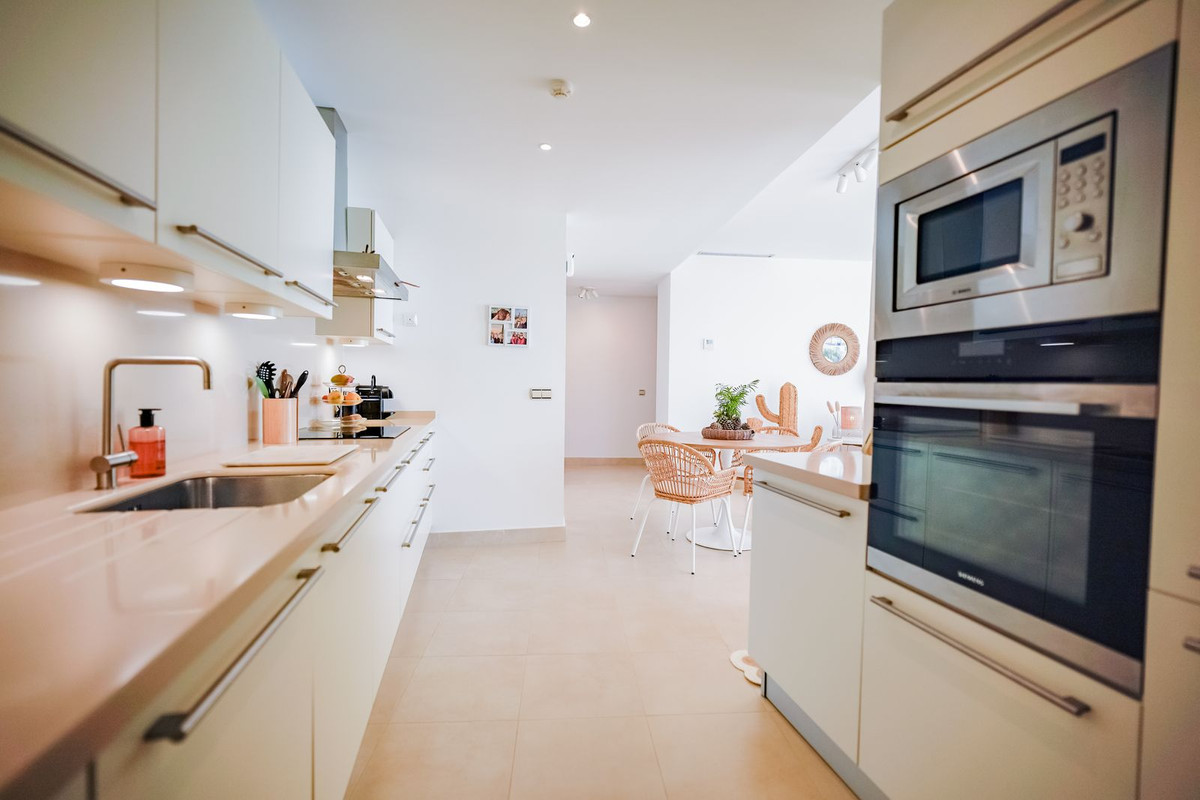 2 Bed Apartment for sale in Altos De Los Monteros Costa Del Sol, Málaga, Spain