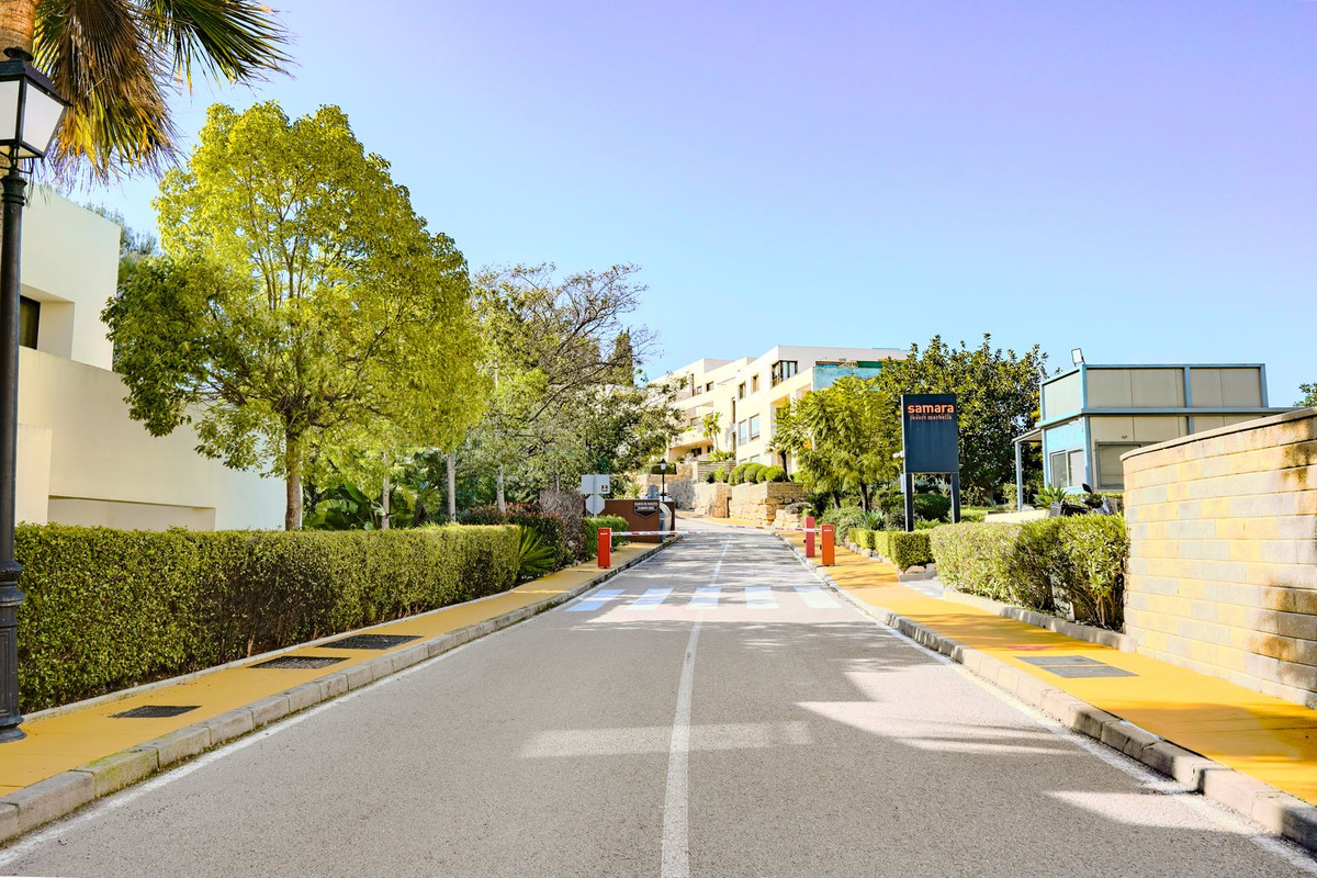 2 Bed Apartment for sale in Altos De Los Monteros Costa Del Sol, Málaga, Spain