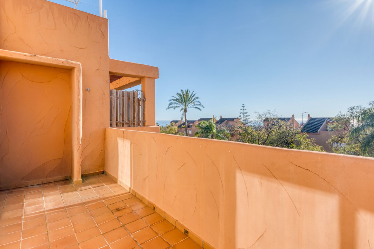 1 Bed Apartment for sale in Elviria Costa Del Sol, Málaga, Spain
