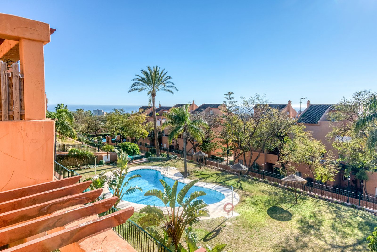 1 Bed Apartment for sale in Elviria Costa Del Sol, Málaga, Spain