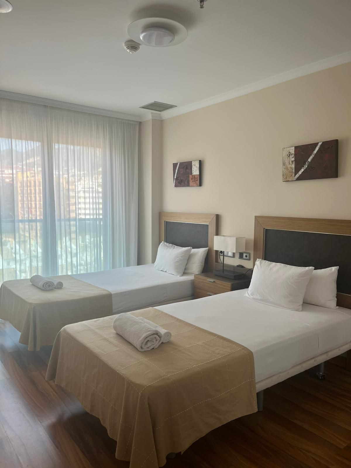 Se vende Apartamento Planta Media de 2 dormitorios en Costa Del Sol, Málaga, España