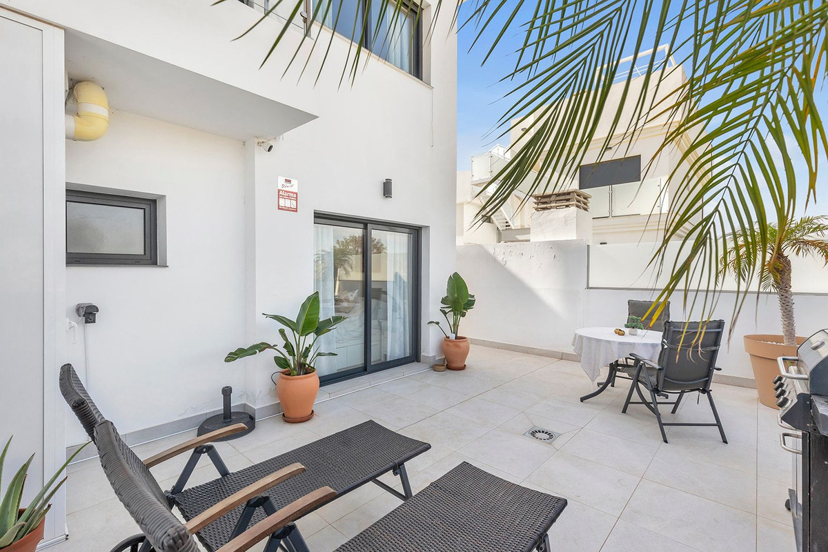 2 Bed Apartment for sale in Los Alcazares Costa Calida, Murcia, Spain