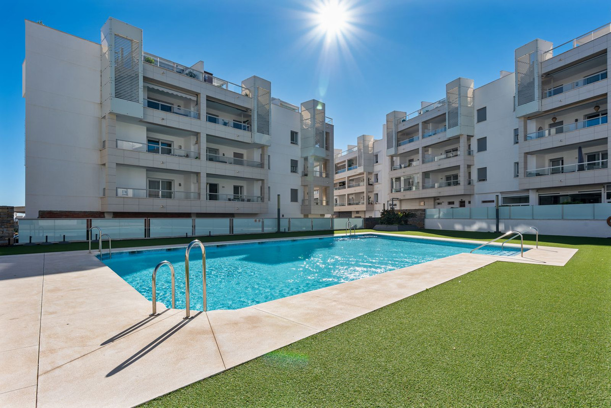 3 Bed Apartment for sale in San Pedro De Alcántara Costa Del Sol, Málaga, Spain