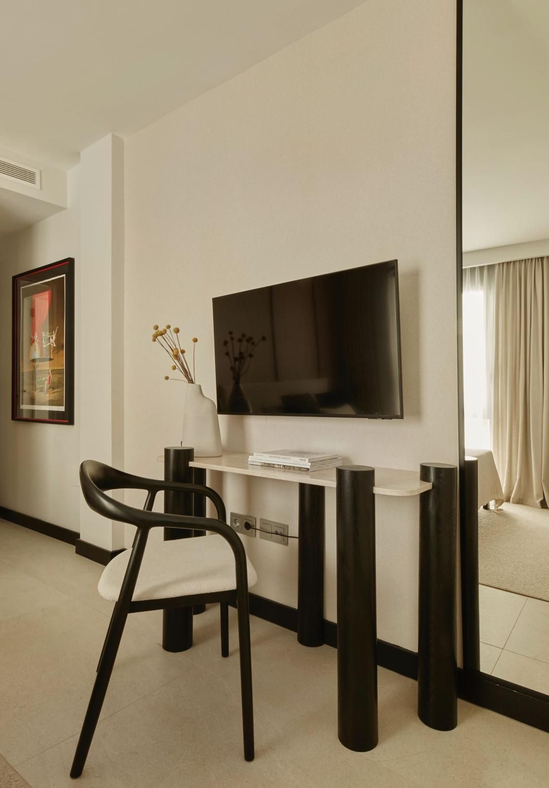 2 Bed Apartment for sale in Marbella Costa Del Sol, Málaga, Spain