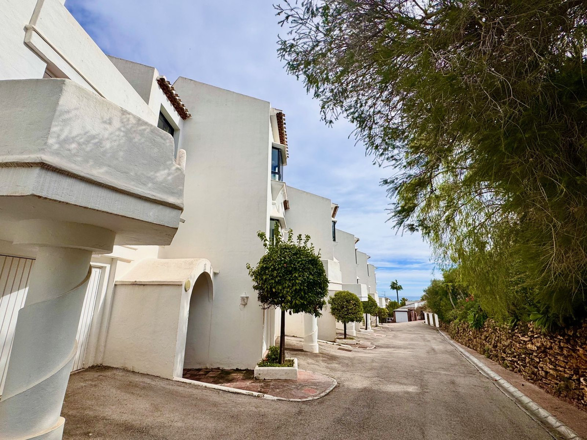 Se vende Apartamento en Planta Última de 2 dormitorios en Costa Del Sol, Málaga, España