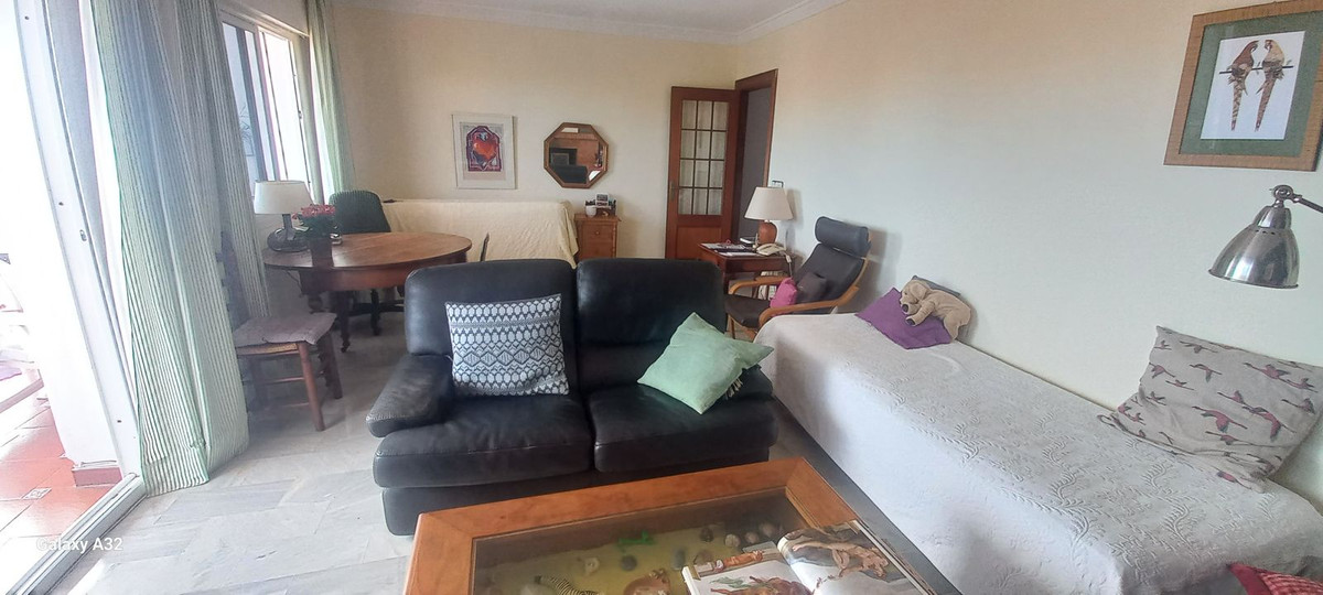 Se vende Apartamento Planta Media de 2 dormitorios en Costa Del Sol, Málaga, España