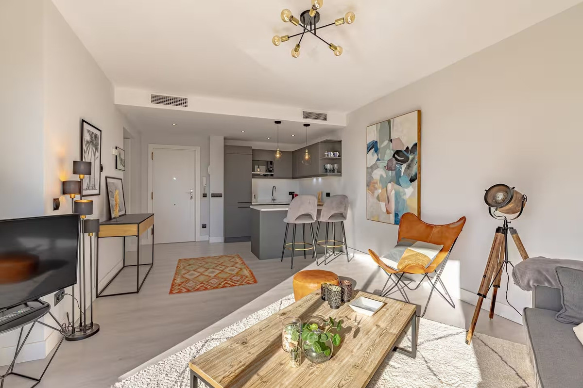 Se vende Apartamento Planta Media de 1 dormitorios en Costa Del Sol, Málaga, España