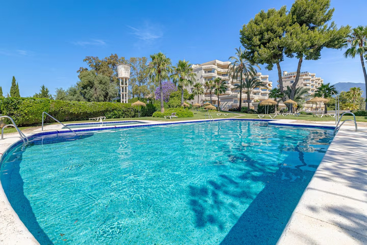 Se vende Apartamento Planta Media de 1 dormitorios en Costa Del Sol, Málaga, España