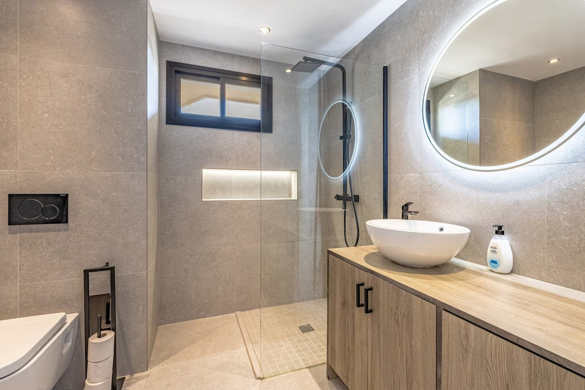 Se vende Apartamento Planta Media de 1 dormitorios en Costa Del Sol, Málaga, España