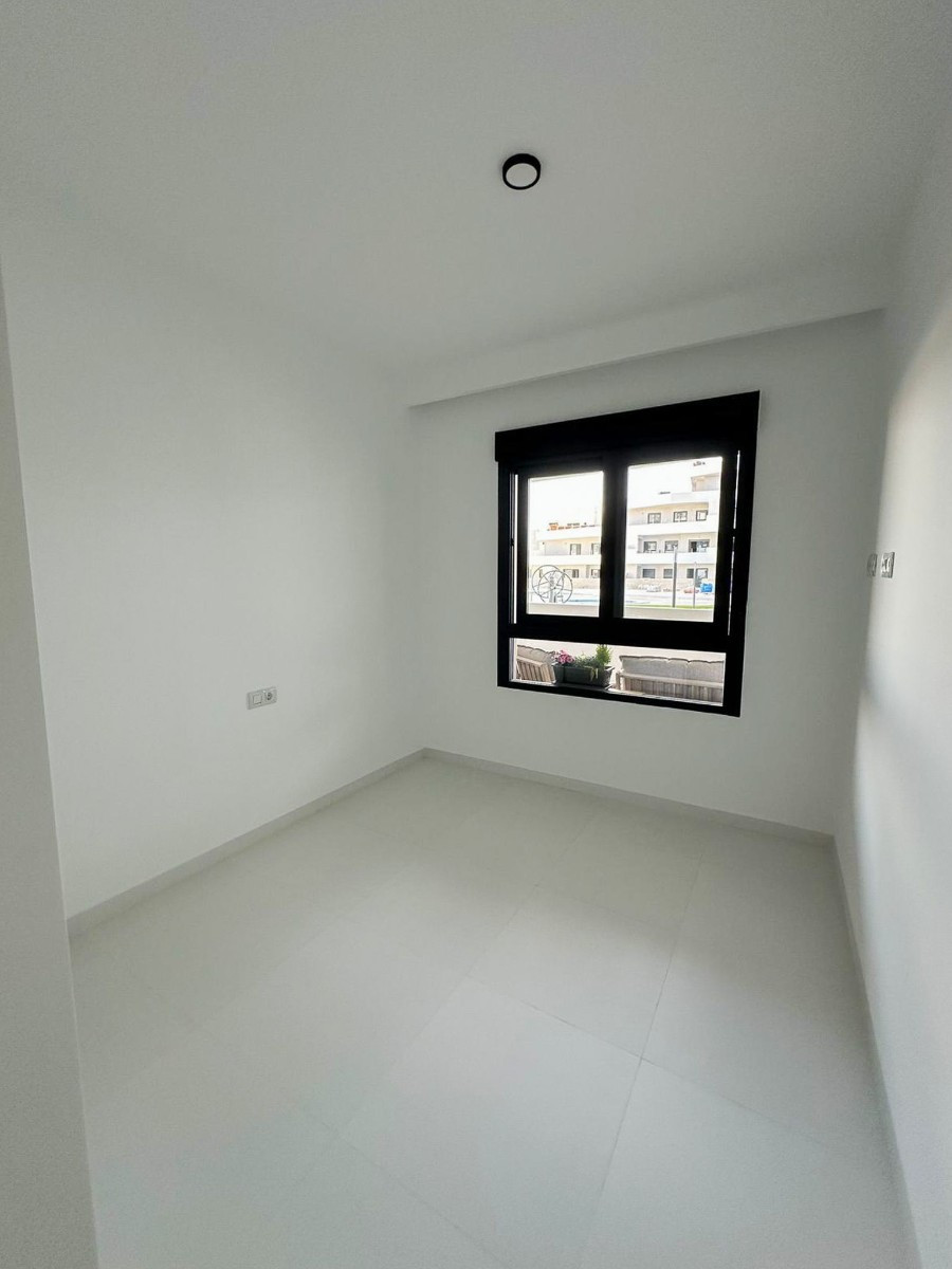 2 Bed Apartment for sale in San Miguel De Salinas Costa Blanca, Alicante, Spain