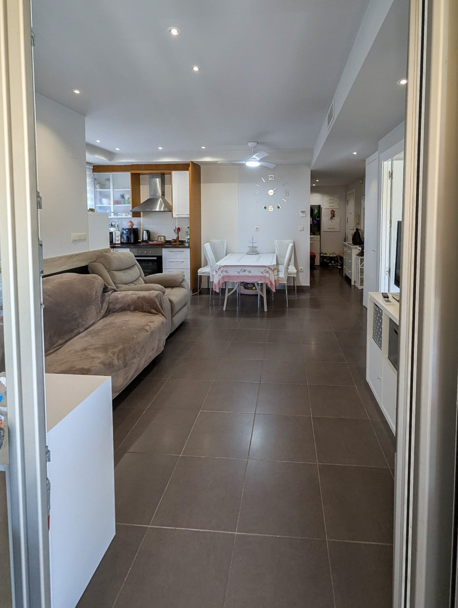 Se vende Apartamento Planta Media de 2 dormitorios en Costa Blanca, Alicante, España