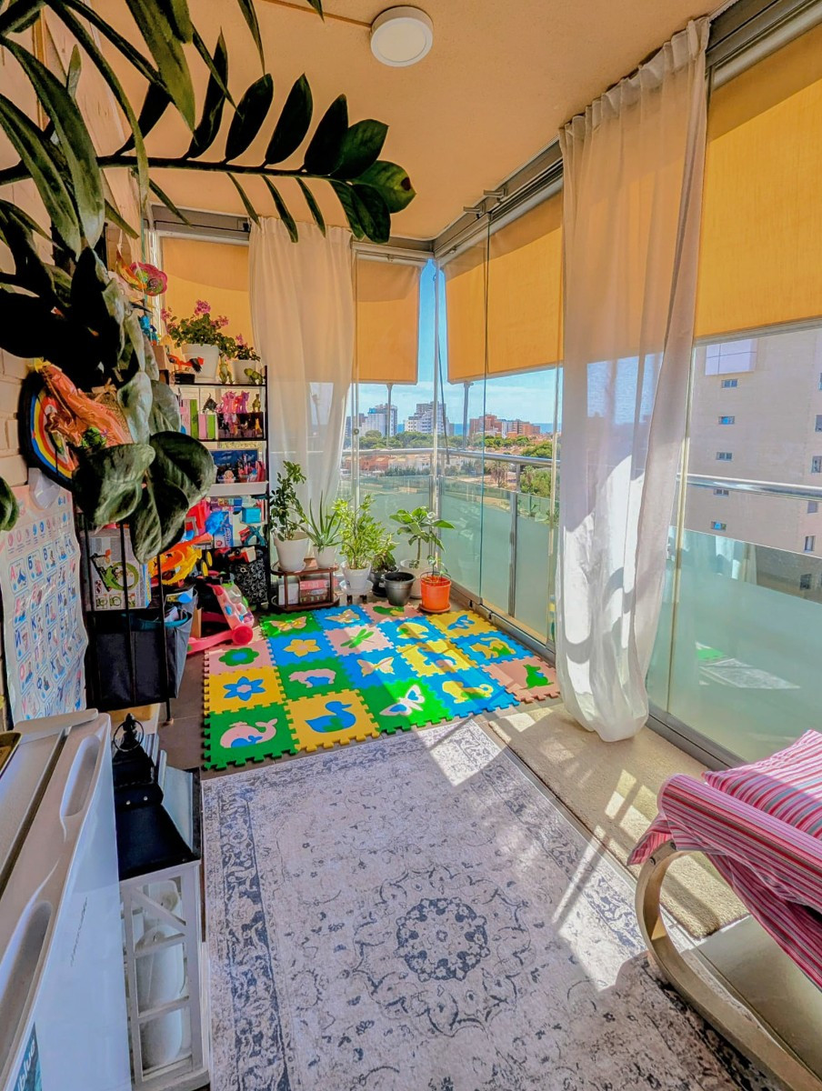 Se vende Apartamento Planta Media de 2 dormitorios en Costa Blanca, Alicante, España