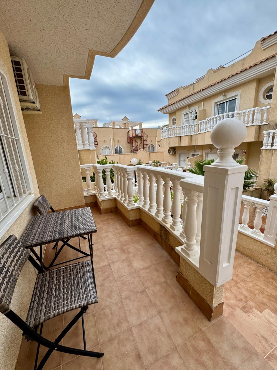 Se vende Adosada de 2 dormitorios en Costa Blanca, Alicante, España