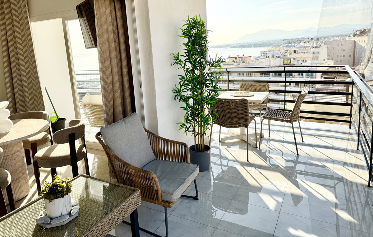 1 Bed Apartment for sale in Marbella Costa Del Sol, Málaga, Spain