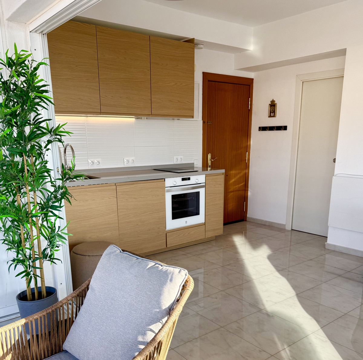 1 Bed Apartment for sale in Marbella Costa Del Sol, Málaga, Spain