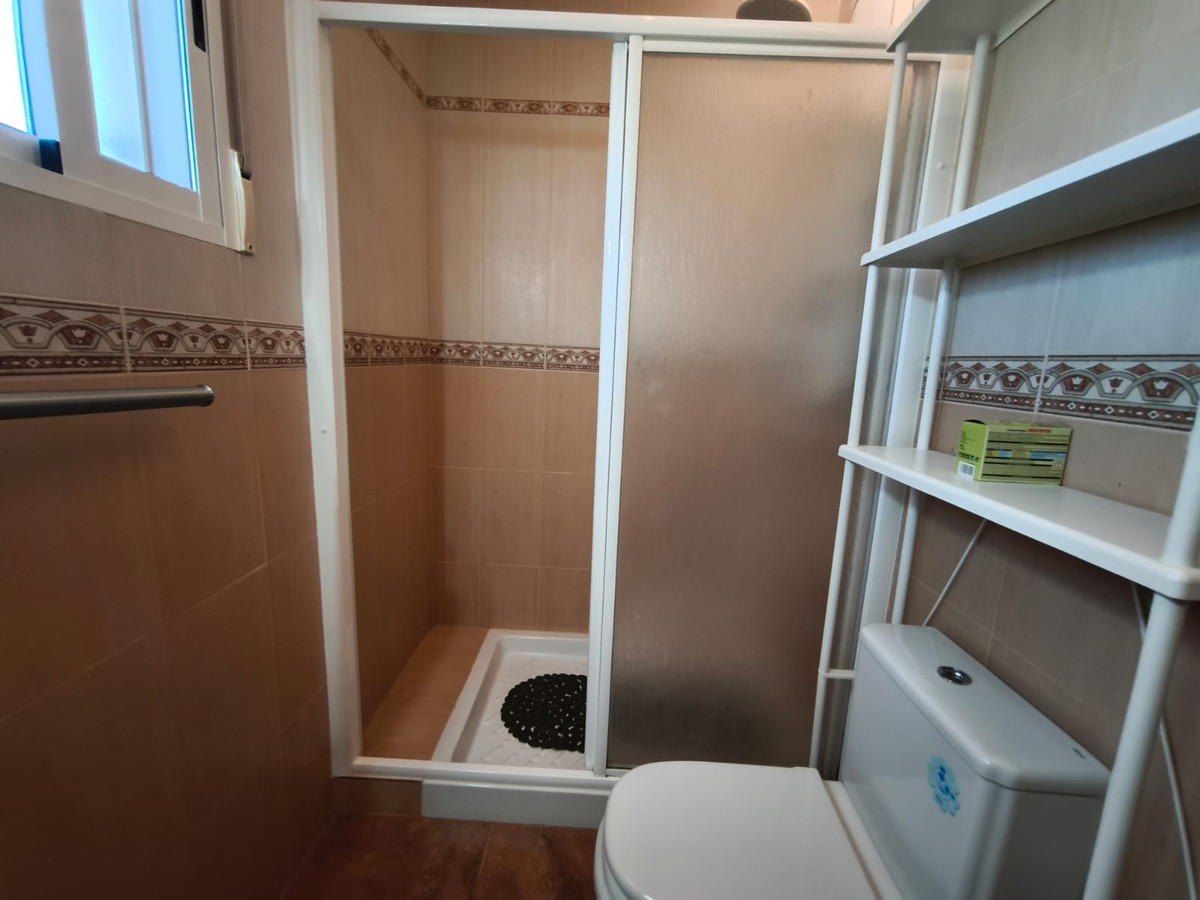 Se vende Villa - Chalet de 3 dormitorios en Costa Blanca, Alicante, España