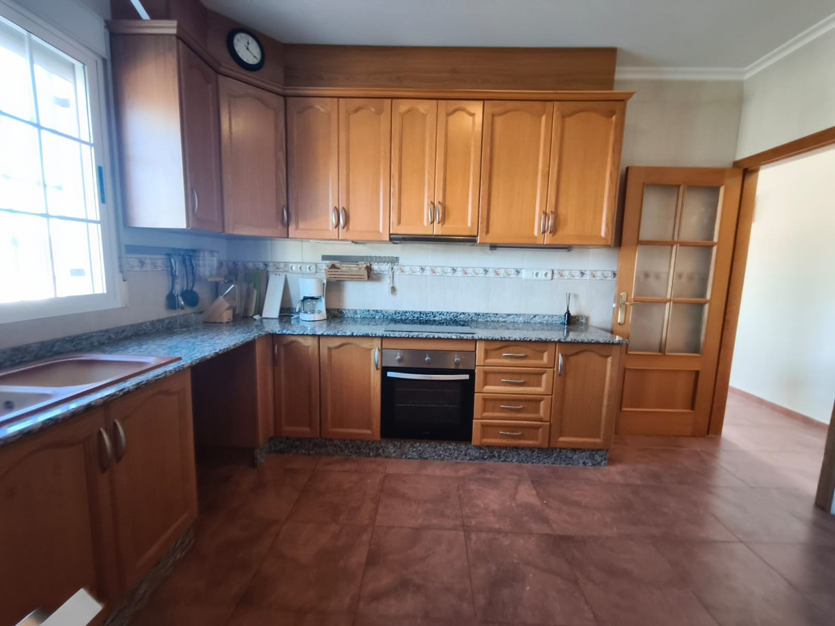 Se vende Villa - Chalet de 3 dormitorios en Costa Blanca, Alicante, España