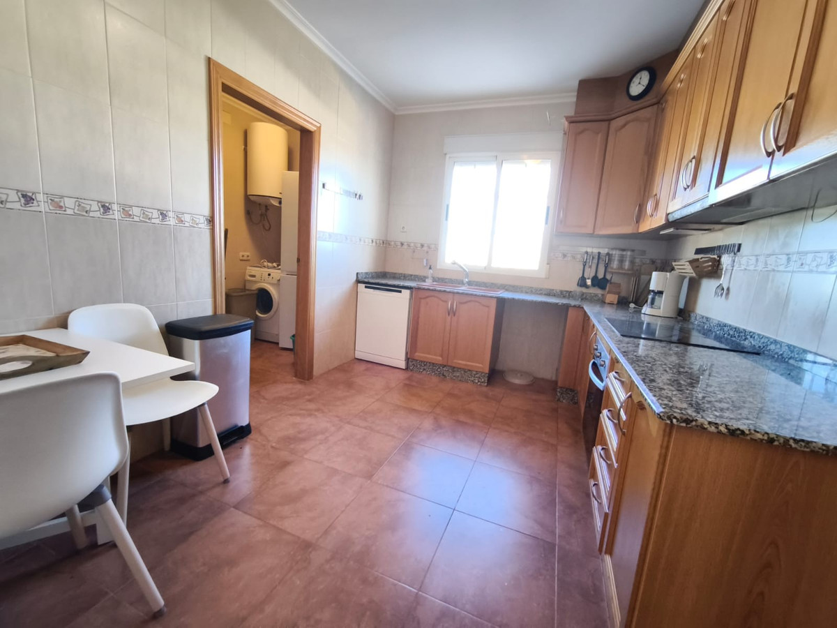 Se vende Villa - Chalet de 3 dormitorios en Costa Blanca, Alicante, España