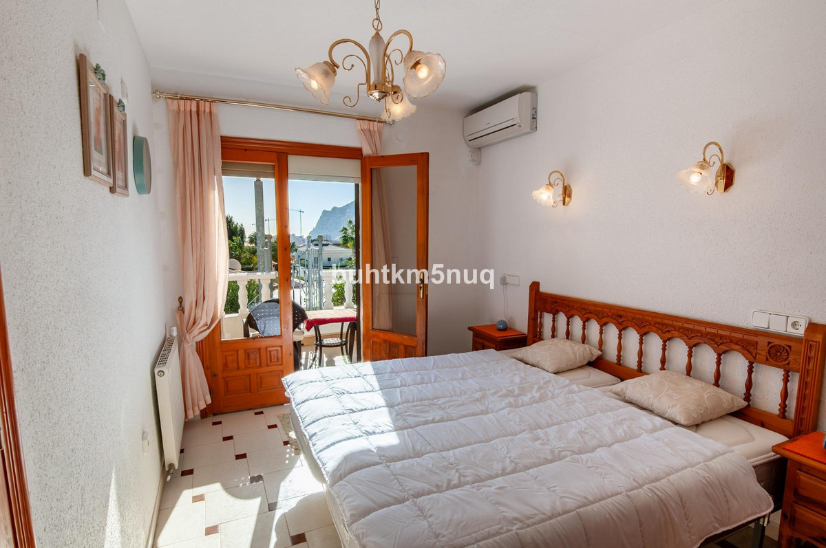 Se vende Villa - Chalet de 3 dormitorios en Costa Blanca, Alicante, España