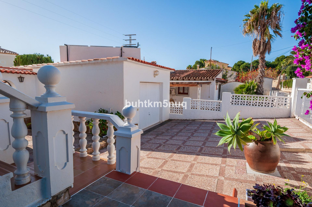 Se vende Villa - Chalet de 3 dormitorios en Costa Blanca, Alicante, España