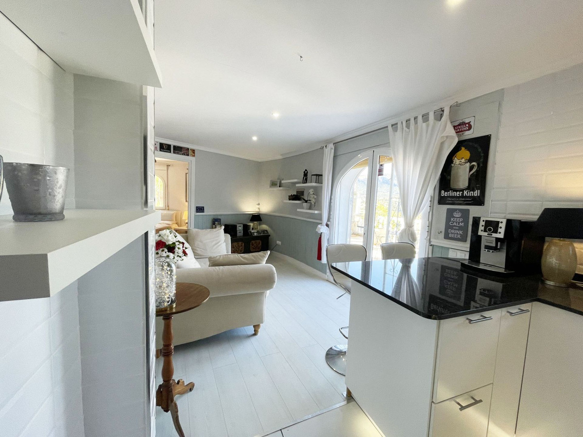 4 Bed Townhouse for sale in Calpe Costa Blanca, Alicante, Spain