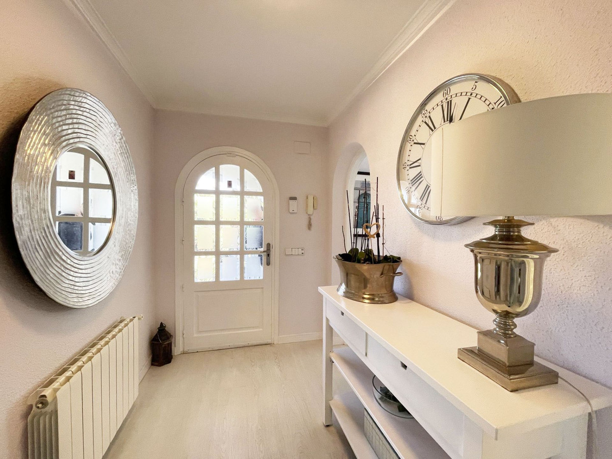 4 Bed Townhouse for sale in Calpe Costa Blanca, Alicante, Spain
