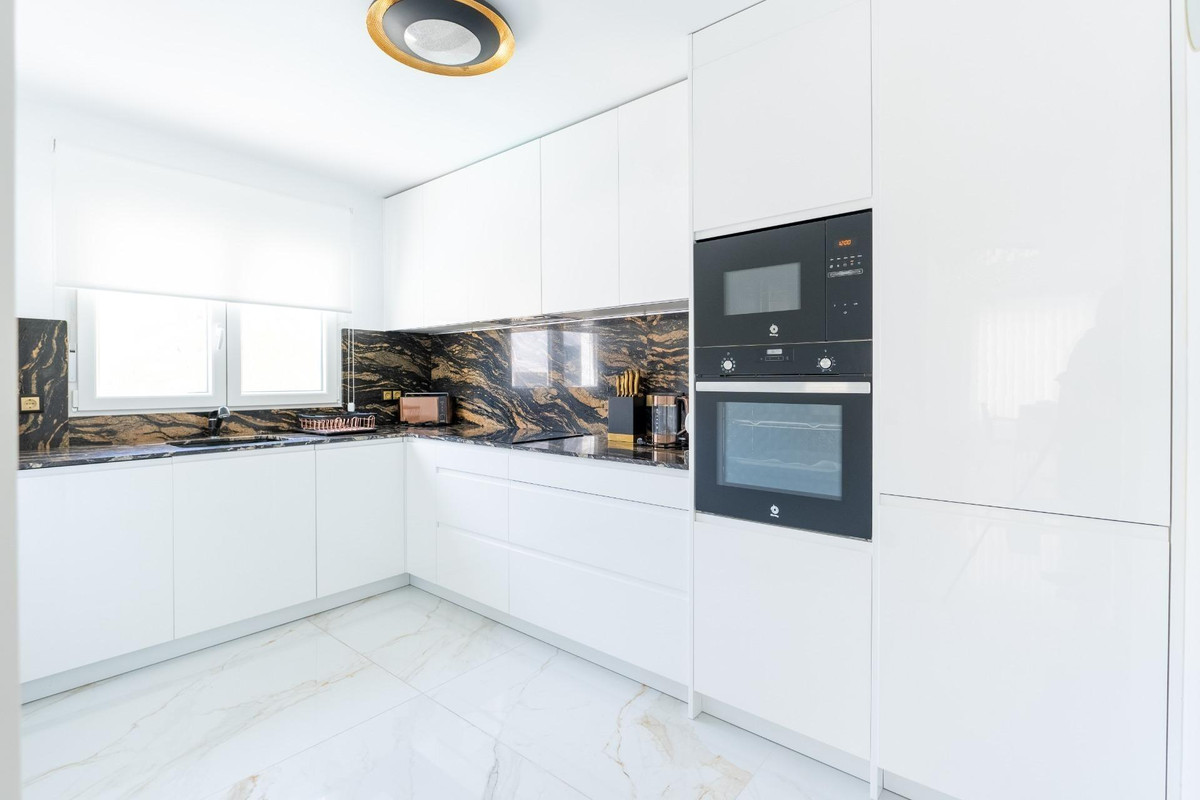 Se vende Adosada de 4 dormitorios en Costa Blanca, Alicante, España