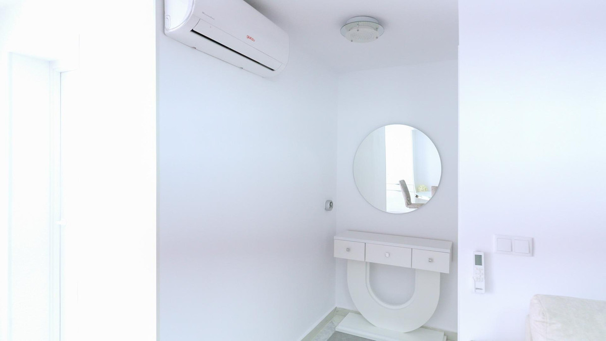 Se vende Adosada de 4 dormitorios en Costa Blanca, Alicante, España