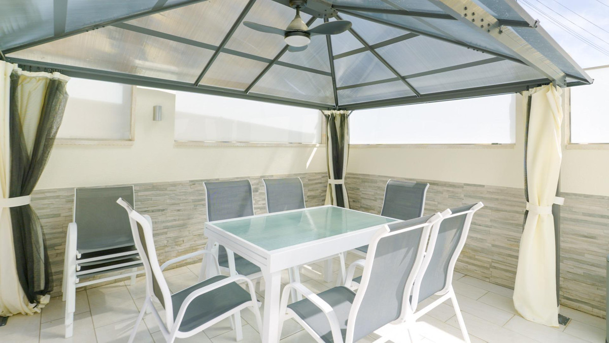 Se vende Adosada de 4 dormitorios en Costa Blanca, Alicante, España