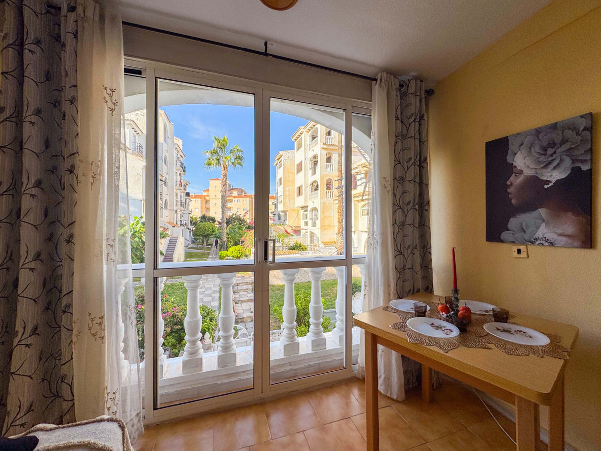 Se vende Apartamento en Planta Última de 1 dormitorios en Costa Blanca, Alicante, España