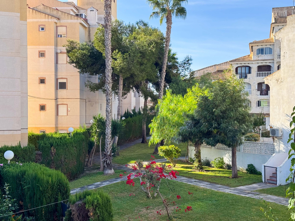 Se vende Apartamento en Planta Última de 1 dormitorios en Costa Blanca, Alicante, España