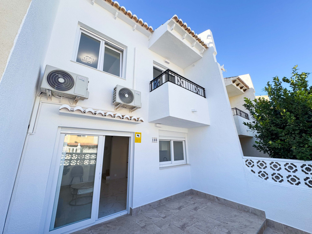 3 Bed Townhouse for sale in Los Balcones Costa Blanca, Alicante, Spain