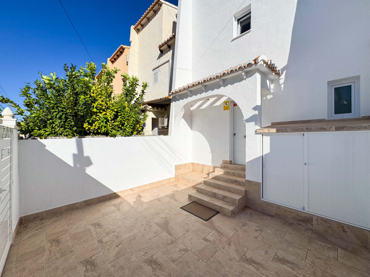 3 Bed Townhouse for sale in Los Balcones Costa Blanca, Alicante, Spain