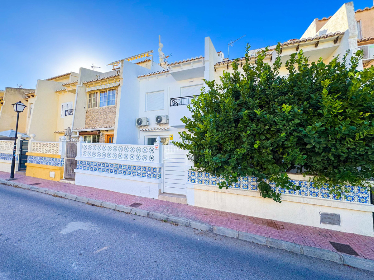 3 Bed Townhouse for sale in Los Balcones Costa Blanca, Alicante, Spain