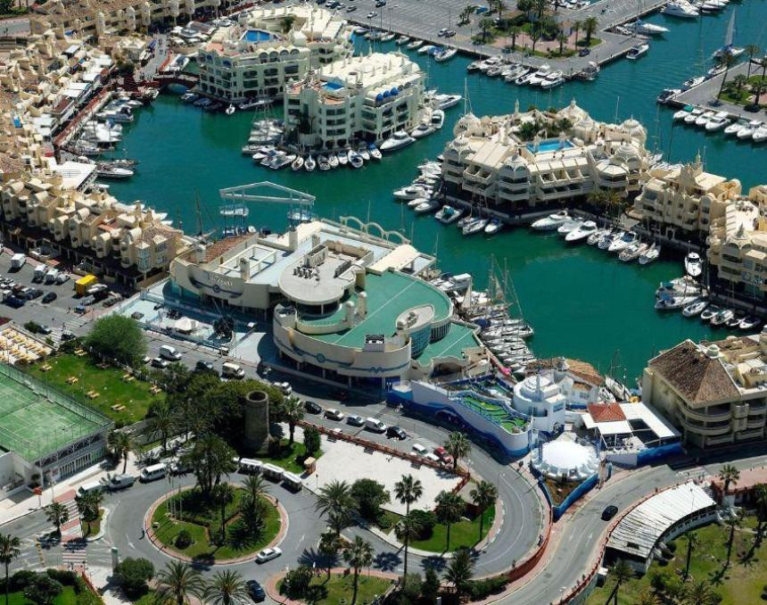 2 Bed Apartment for sale in Benalmadena Costa Del Sol, Málaga, Spain
