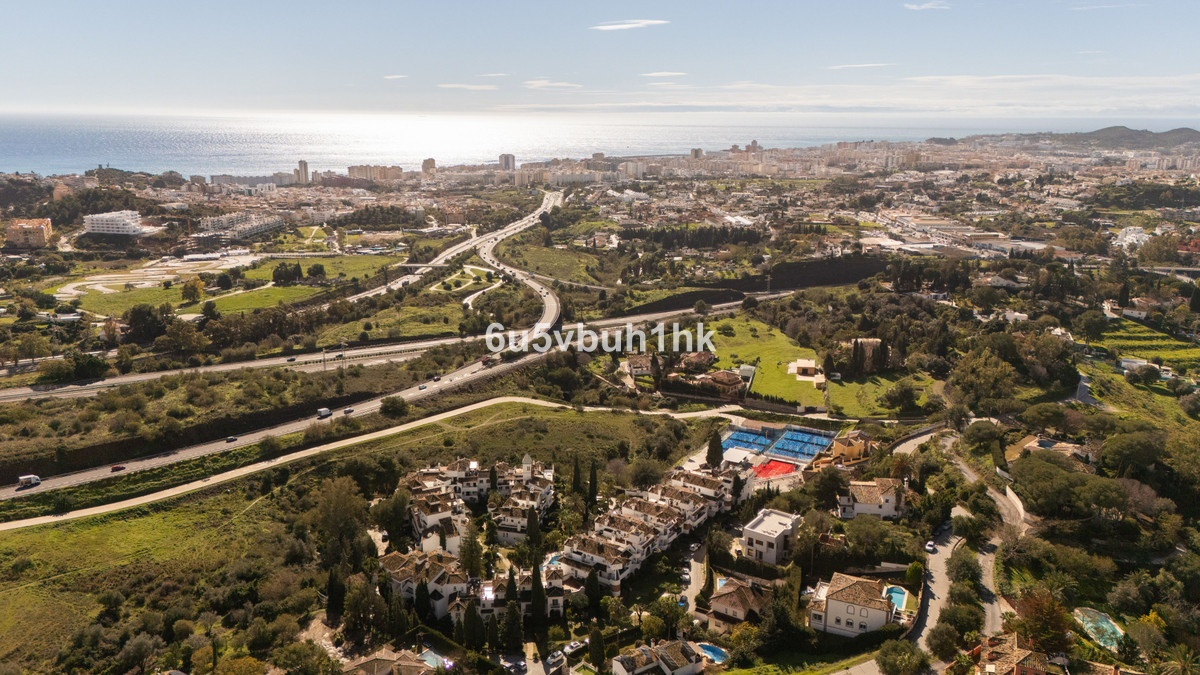 2 Bed Apartment for sale in Mijas Costa Del Sol, Málaga, Spain