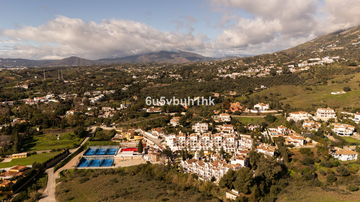 2 Bed Apartment for sale in Mijas Costa Del Sol, Málaga, Spain