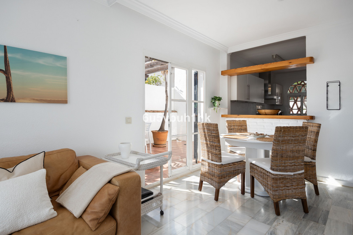 2 Bed Apartment for sale in Mijas Costa Del Sol, Málaga, Spain