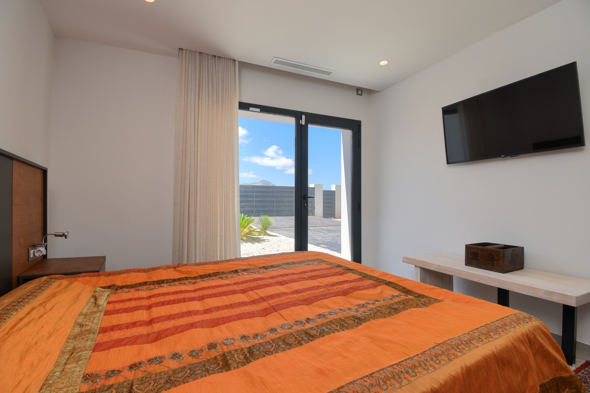 4 Bed Townhouse for sale in Javea Costa Blanca, Alicante, Spain