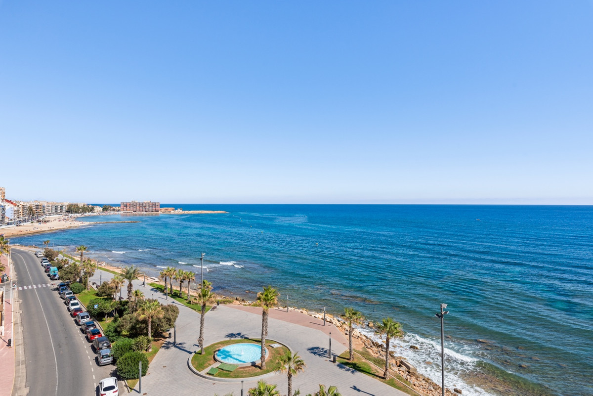 4 Bed Apartment for sale in Playa Del Cura Costa Blanca, Alicante, Spain