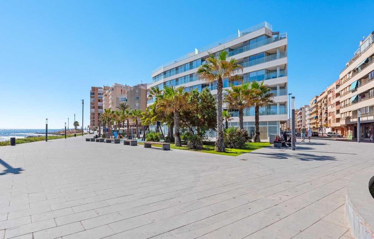 4 Bed Apartment for sale in Playa Del Cura Costa Blanca, Alicante, Spain