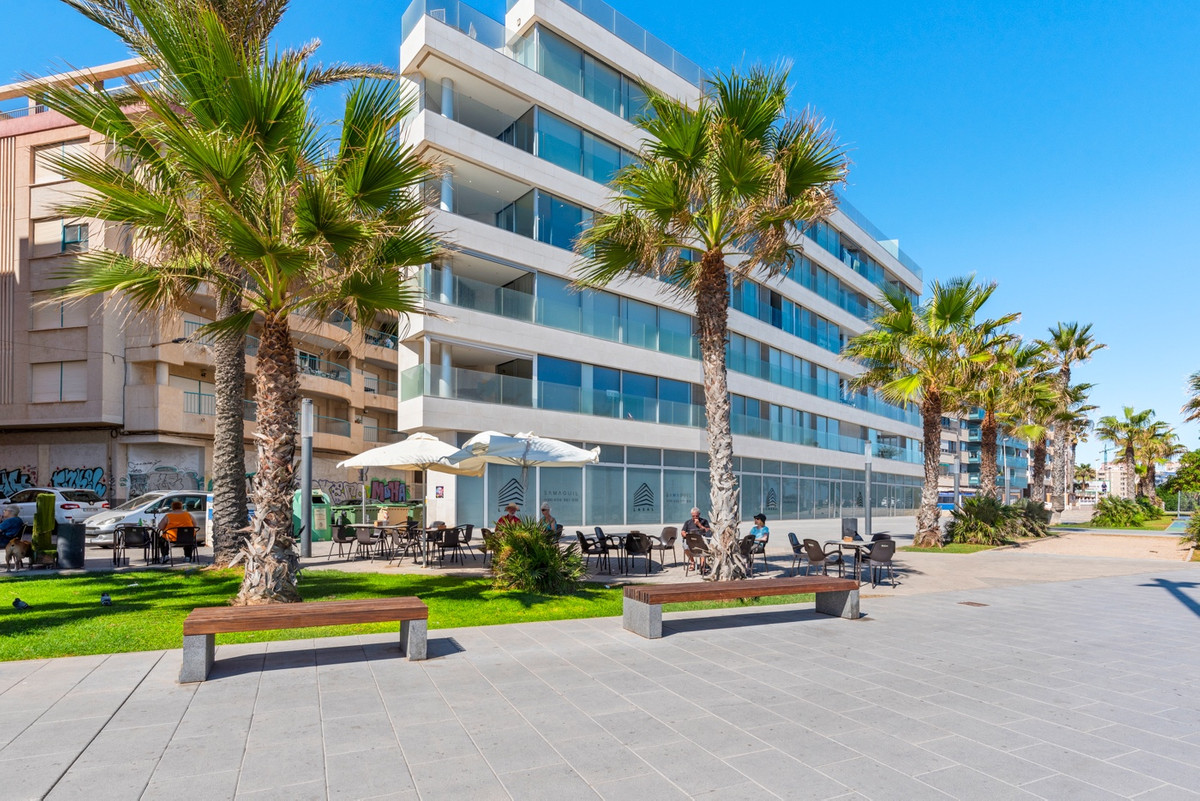 4 Bed Apartment for sale in Playa Del Cura Costa Blanca, Alicante, Spain