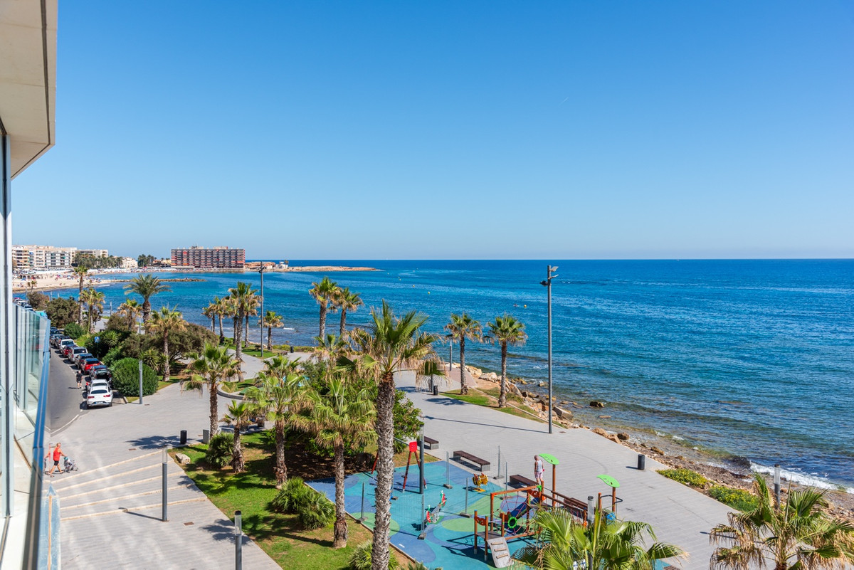 4 Bed Apartment for sale in Playa Del Cura Costa Blanca, Alicante, Spain