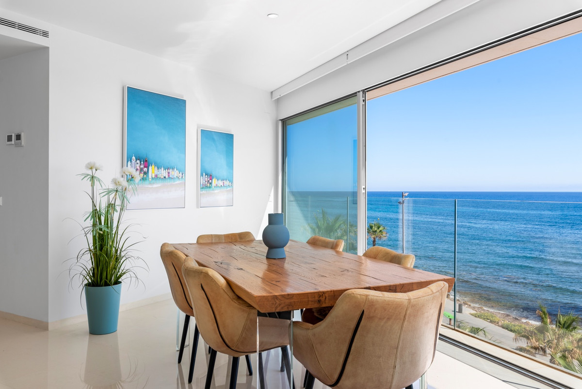 4 Bed Apartment for sale in Playa Del Cura Costa Blanca, Alicante, Spain